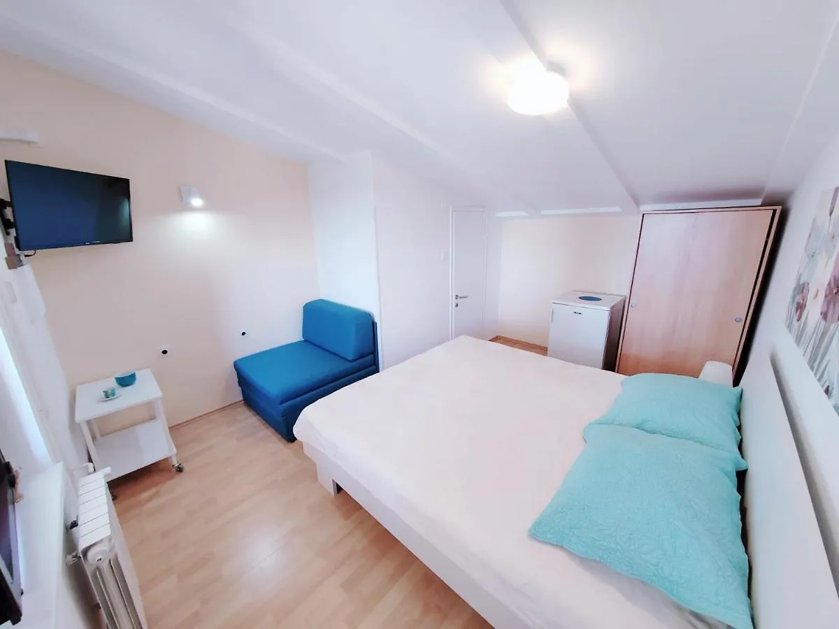 Guesthouse Resan Medulin 3*,  Croatia